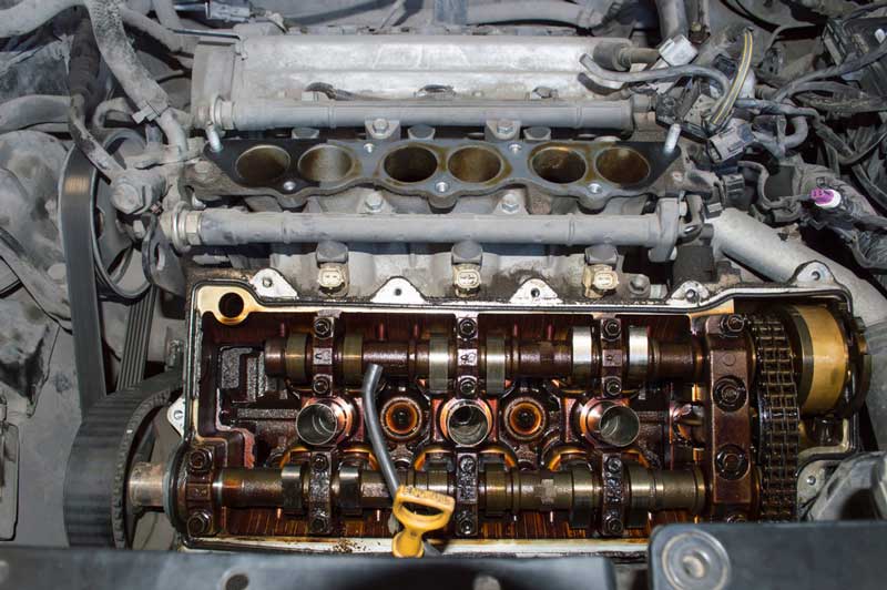 Oil in Intake Manifold (Causes & How to fix)